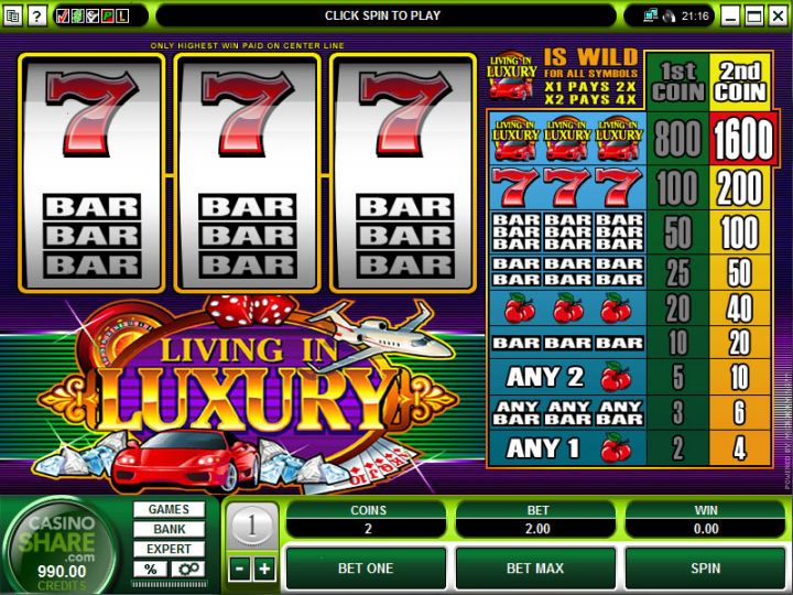 Living in Luxury slot machine screenshot